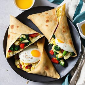 Breakfast Pockets with Eggs and Veggies